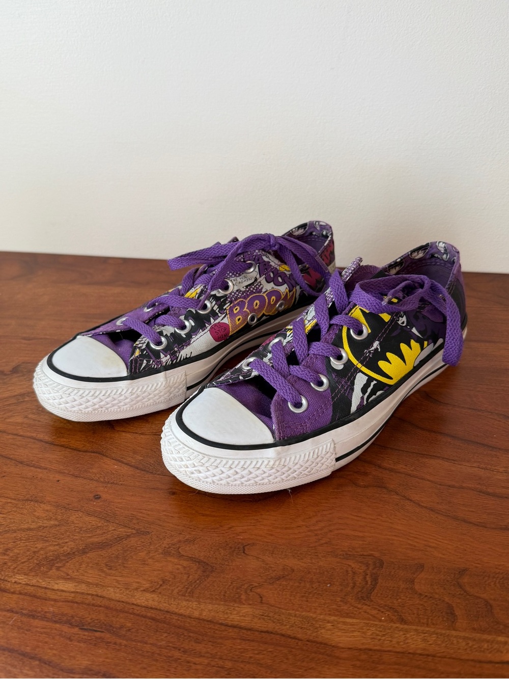 Converse All Star DC Comics Batman Catwoman Shoe's Men's Sz 4 Women's Size